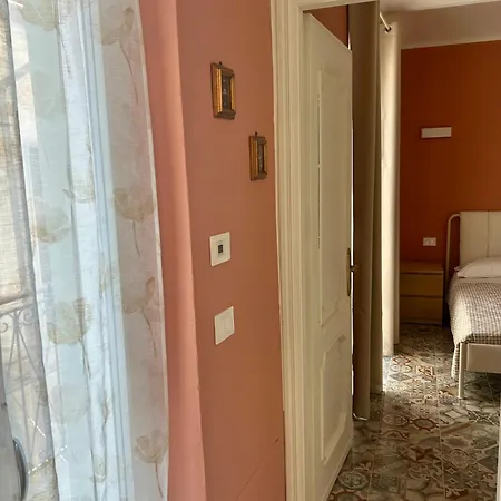 La Farfalla Bianca Canale