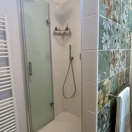 Apartment La Farfalla Bianca Canale